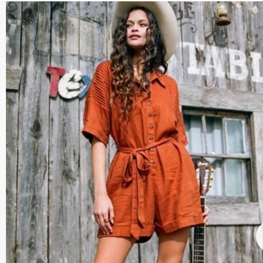 Spell & the Gypsy linen Rust Button-Up tie belt Rani romper pockets Sz large L